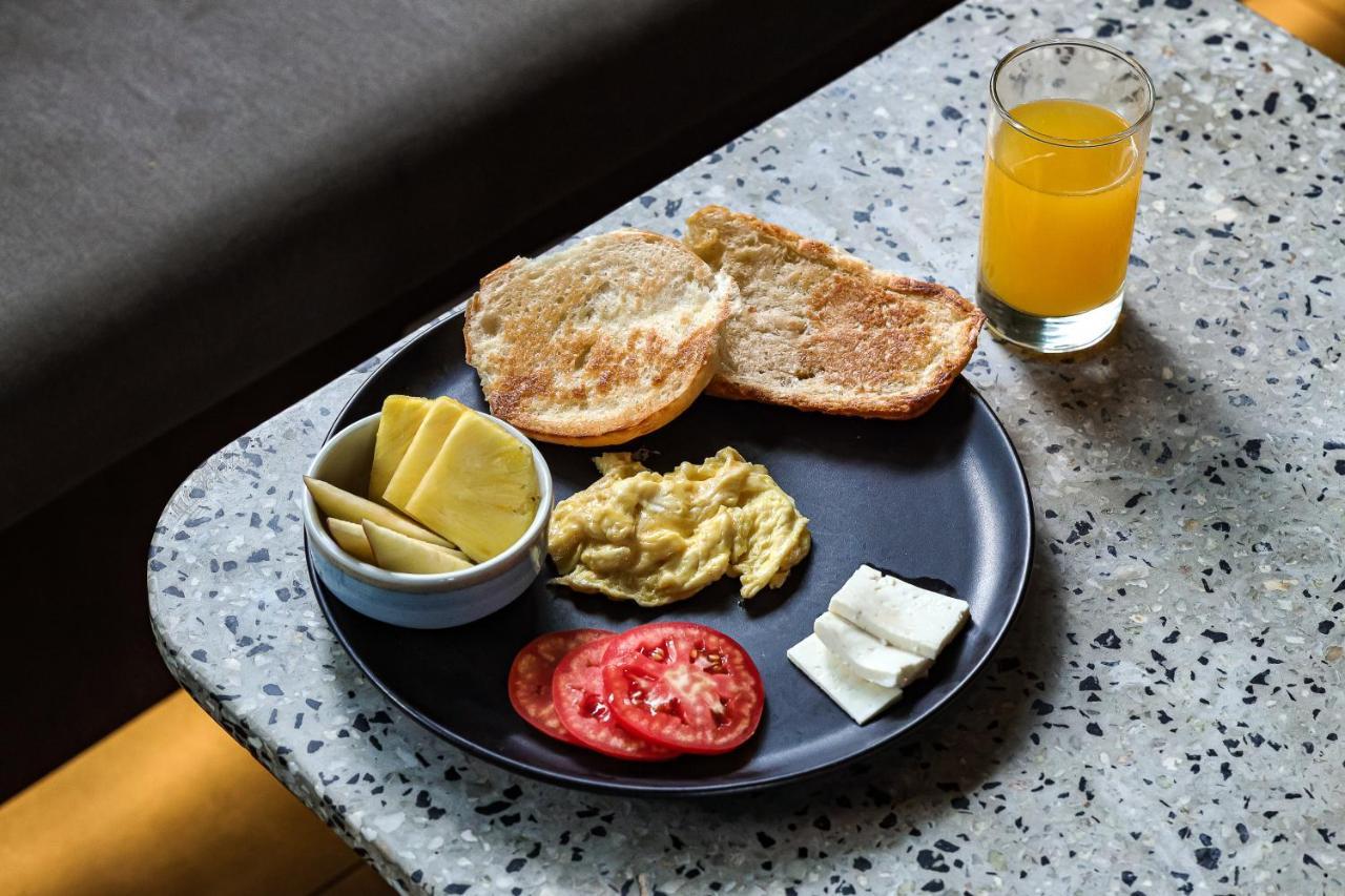 Black Llama Hostel Miraflores Lima Zewnętrze zdjęcie